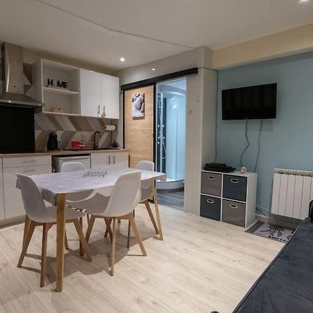 Studio Place De La Barre Le Cosy Apartment Mâcon Екстериор снимка